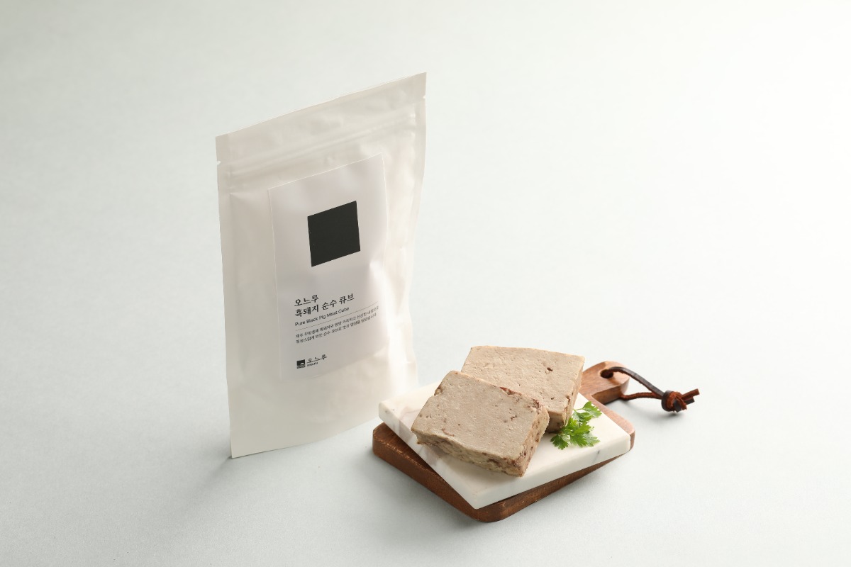 흑돼지 순수 큐브